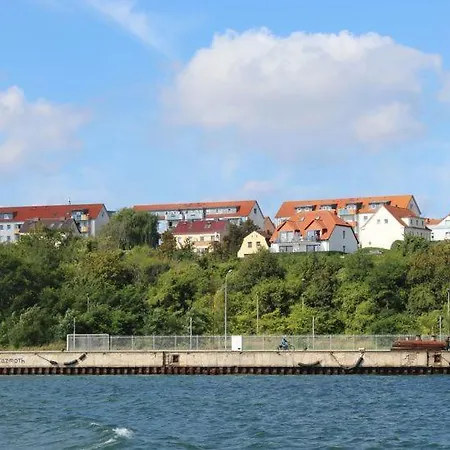 Trelleborg, 4 Daire *