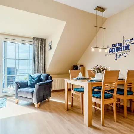 Trelleborg, 4 *